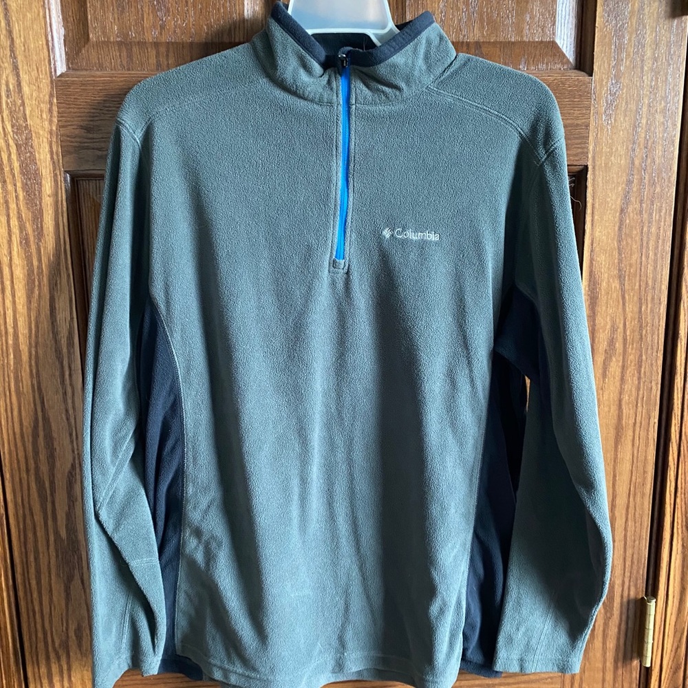 Like New Columbia 1/4 Zip